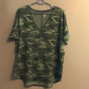 Camo short sleeve tee